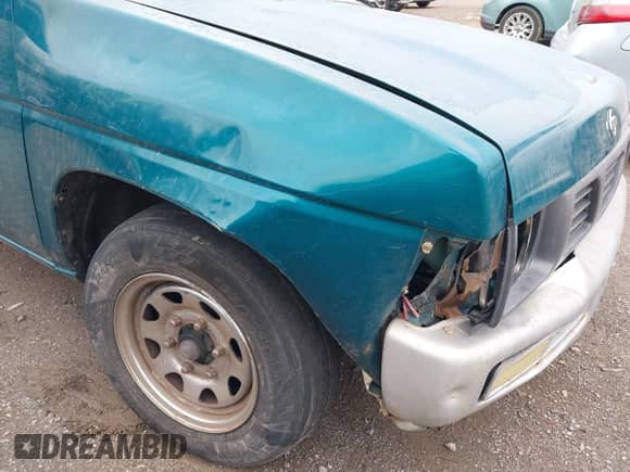 1995 Nissan Frontier XE с VIN 1N6SD16S4SC473362, выставлен на аукционе IAAI как лот 41938886 с пробегом 265 002 миль миль и . История ставок и продаж доступна на DreamBid. Изображение 13.