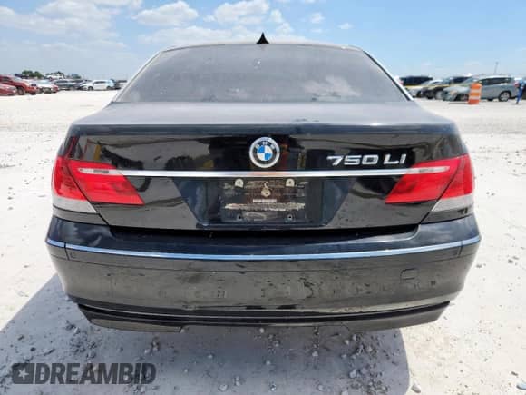 2006 BMW 7 Series 750Li с VIN WBAHN83546DT32967, выставлен на аукционе Copart как лот 66504795 с пробегом Не указан миль и Списание • Salvage title. История ставок и продаж доступна на DreamBid. Изображение 6.