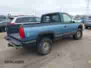1988 GMC Sierra 1500 с VIN 1GTDK14K6JZ518298, выставлен на аукционе IAAI как лот 41714525 с пробегом 298 174 миль миль и . История ставок и продаж доступна на DreamBid. Изображение 4.