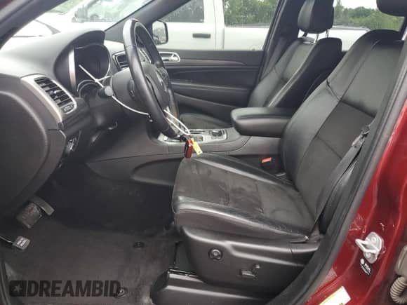 2022 Jeep Grand Cherokee Laredo E z VIN 1C4RJFAG0NC112998, wystawiony jako Copart lot #60898015 z przebiegiem 55 791 mil mil oraz Szkoda całkowita • Salvage title. Historia ofert i sprzedaży dostępna na DreamBid. Obrazek 7.