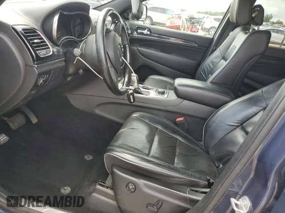 2020 Jeep Grand Cherokee Overland with VIN 1C4RJFCG6LC217586, listed as a Copart auction lot 66232415 with 105,409 mi miles and Salvage title. Bid and sale history available at DreamBid. Image 7.