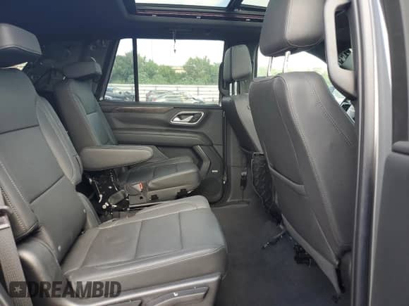 2022 Chevrolet Tahoe LT z VIN 1GNSKNKD2NR314615, wystawiony jako Copart lot #90419065 z przebiegiem Nie podano mil oraz Szkoda całkowita • Salvage title. Historia ofert i sprzedaży dostępna na DreamBid. Obrazek 11.
