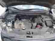 2023 Mitsubishi Outlander ES z VIN JA4ARUAU0PU016991, wystawiony jako IAAI lot #42406548 z przebiegiem 25 351 mil mil oraz . Historia ofert i sprzedaży dostępna na DreamBid. Obrazek 10.