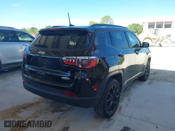 2022 Jeep Compass Latitude Lux с VIN 3C4NJDFB8NT127866, выставлен на аукционе IAAI как лот 41859265 с пробегом 29 005 миль миль и . История ставок и продаж доступна на DreamBid. Изображение 4.