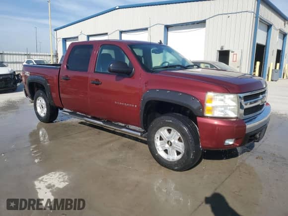 2008 Chevrolet Silverado 1500 2LT z VIN 2GCEK133581235070, wystawiony jako Copart lot #80356675 z przebiegiem 162 087 mil mil oraz Szkoda całkowita • Salvage title. Historia ofert i sprzedaży dostępna na DreamBid. Obrazek 4.