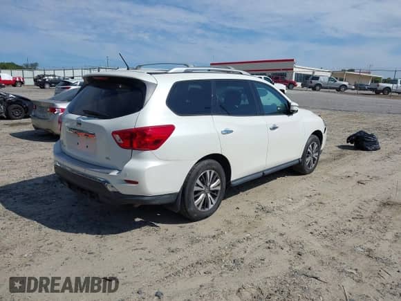 2017 Nissan Pathfinder S with VIN 5N1DR2MN0HC908933, listed as a IAAI auction lot 43088486 with 109,021 mi miles and . Bid and sale history available at DreamBid. Image 4.