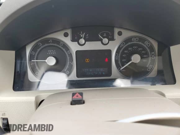 2008 Mercury Mariner Premier with VIN 4M2CU97118KJ01000, listed as a Copart auction lot 67403295 with 209,274 mi miles and Salvage title. Bid and sale history available at DreamBid. Image 9.