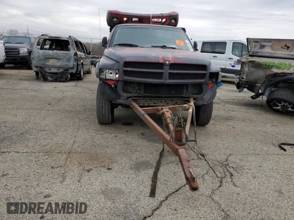 1999 Dodge 1500 z VIN 3B7HF13Y7XG220802, wystawiony jako Copart lot #48341555 z przebiegiem 161 966 mil mil oraz Szkoda całkowita • Salvage title. Historia ofert i sprzedaży dostępna na DreamBid. Obrazek 5.