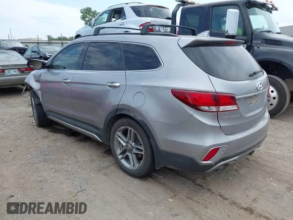 2017 Hyundai Santa Fe SE Ultimate with VIN KM8SR4HF0HU186413, listed as a IAAI auction lot 43181856 with Not provided miles and . Bid and sale history available at DreamBid. Image 3.
