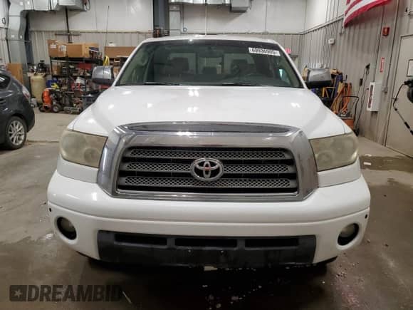 2007 Toyota Tundra Limited с VIN 5TFBV58147X015574, выставлен на аукционе Copart как лот 69936905 с пробегом 201 751 миль миль и Чистый • Clean title. История ставок и продаж доступна на DreamBid. Изображение 5.