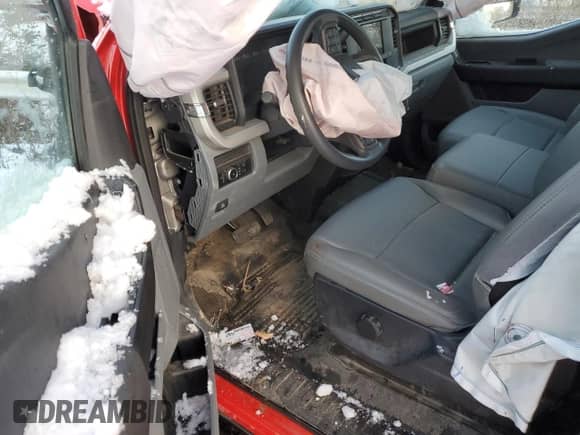 2023 Ford F-250 XL z VIN 1FTBF2BA4PEC28153, wystawiony jako Copart lot #82660284 z przebiegiem Nie podano mil oraz Szkoda całkowita • Salvage title. Historia ofert i sprzedaży dostępna na DreamBid. Obrazek 8.