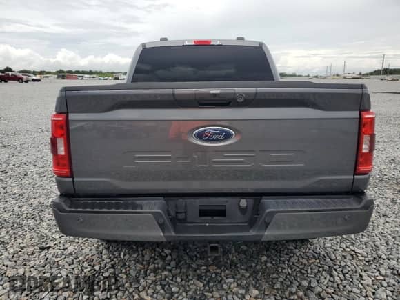 2023 Ford F-150 XL z VIN 1FTFW1E53PFB57421, wystawiony jako Copart lot #70359295 z przebiegiem 65 990 mil mil oraz Szkoda całkowita • Salvage title. Historia ofert i sprzedaży dostępna na DreamBid. Obrazek 6.