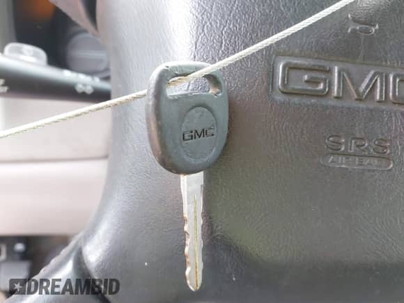 2000 GMC Sierra 1500 SLE with VIN 1GTEC19V0YZ215029, listed as a IAAI auction lot 42897673 with 276,882 mi miles and . Bid and sale history available at DreamBid. Image 11.