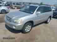 2002 Toyota Highlander с VIN JTEHF21A620092394, выставлен на аукционе IAAI как лот 43359800 с пробегом 148 341 миль миль и . История ставок и продаж доступна на DreamBid. Изображение 2.