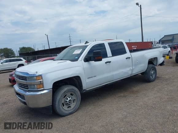 2016 Chevrolet Silverado 2500HD Work Truck с VIN 1GC1KUE88GF163927, выставлен на аукционе IAAI как лот 42251666 с пробегом 160 172 миль миль и . История ставок и продаж доступна на DreamBid. Изображение 2.