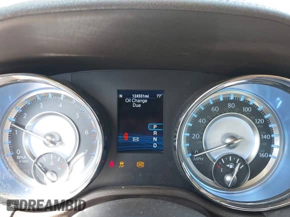 2014 Chrysler 300 C with VIN 2C3CCAET6EH173381, listed as a IAAI auction lot 42158270 with 124,551 mi miles and . Bid and sale history available at DreamBid. Image 7.