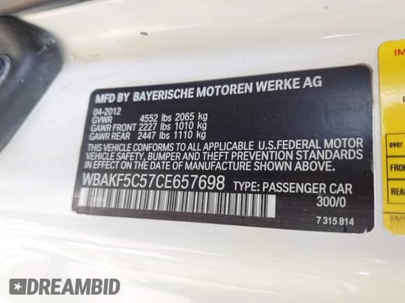 2012 BMW 3 Series 328i xDrive z VIN WBAKF5C57CE657698, wystawiony jako IAAI lot #42537123 z przebiegiem 68 313 mil mil oraz . Historia ofert i sprzedaży dostępna na DreamBid. Obrazek 9.