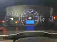 2012 Hyundai Santa Fe Limited z VIN 5XYZKDAGXCG152385, wystawiony jako Copart lot #63775244 z przebiegiem 149 243 mil mil oraz Szkoda całkowita • Salvage title. Historia ofert i sprzedaży dostępna na DreamBid. Obrazek 9.