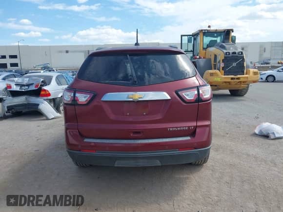 2016 Chevrolet Traverse LT с VIN 1GNKRGKD7GJ195582, выставлен на аукционе IAAI как лот 42809215 с пробегом 56 823 миль миль и . История ставок и продаж доступна на DreamBid. Изображение 16.