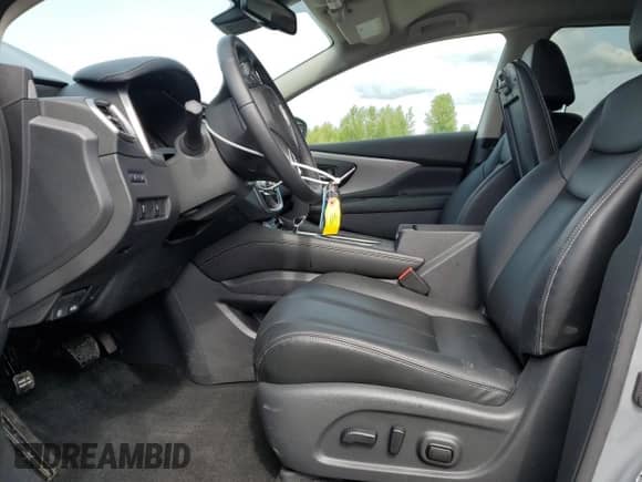 2024 Nissan Murano SV z VIN 5N1AZ2BS8RC107454, wystawiony jako Copart lot #58438615 z przebiegiem 4 852 mil mil oraz Szkoda całkowita • Salvage title. Historia ofert i sprzedaży dostępna na DreamBid. Obrazek 7.