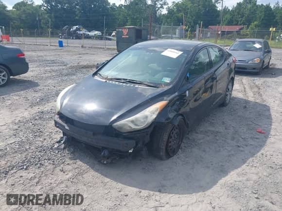 2013 Hyundai Elantra GLS z VIN 5NPDH4AE3DH216896, wystawiony jako IAAI lot #42868166 z przebiegiem 119 748 mil mil oraz . Historia ofert i sprzedaży dostępna na DreamBid. Obrazek 2.