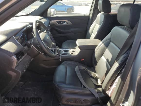 2023 Chevrolet Traverse LT с VIN 1GNEVHKW3PJ328371, выставлен на аукционе Copart как лот 48001005 с пробегом 29 000 миль миль и Списание • Salvage title. История ставок и продаж доступна на DreamBid. Изображение 7.