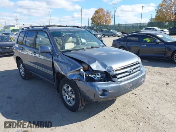 2006 Toyota Highlander w/3rd Row with VIN JTEEP21A960154957, listed as a IAAI auction lot 43528035 with 89,247 mi miles and . Bid and sale history available at DreamBid. Image 6.