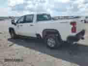 2020 Chevrolet Silverado 2500HD Work Truck z VIN 1GC4YLE74LF152656, wystawiony jako Copart lot #67406375 z przebiegiem 59 285 mil mil oraz Szkoda całkowita • Salvage title. Historia ofert i sprzedaży dostępna na DreamBid. Obrazek 2.