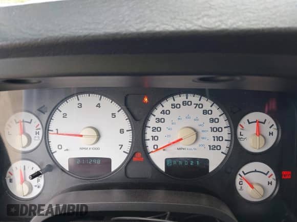 2003 Dodge 2500 ST с VIN 3D7KU28D13G761187, выставлен на аукционе IAAI как лот 42344066 с пробегом 211 298 миль миль и . История ставок и продаж доступна на DreamBid. Изображение 7.