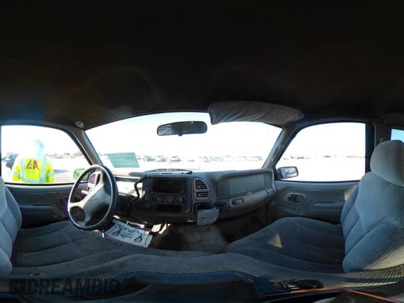 1997 Chevrolet Silverado 1500 with VIN 2GCEC19R5V1278473, listed as a IAAI auction lot 43271055 with 307,129 mi miles and . Bid and sale history available at DreamBid. Image 19.
