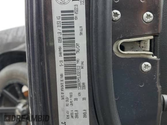 2018 Ram 1500 Longhorn z VIN 1C6RR7PM3JS321512, wystawiony jako Copart lot #48008705 z przebiegiem Nie podano mil oraz Szkoda całkowita • Salvage title. Historia ofert i sprzedaży dostępna na DreamBid. Obrazek 12.