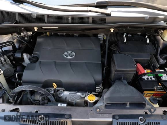 2016 Toyota Sienna SE with VIN 5TDXK3DC6GS727XXX, listed as a Copart auction lot 72044745 with 80,666 mi miles and Clean title. Bid and sale history available at DreamBid. Image 7.