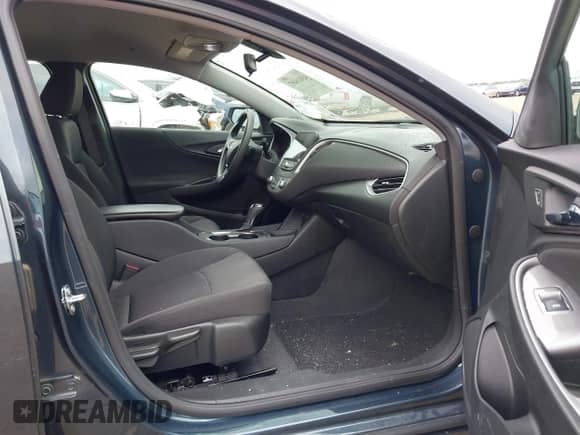 2020 Chevrolet Malibu LS with VIN 1G1ZB5ST5LF073834, listed as a IAAI auction lot 43010487 with 41,318 mi miles and . Bid and sale history available at DreamBid. Image 5.