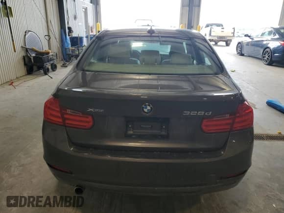 2014 BMW 3 Series 328d xDrive with VIN WBA3D5C54EKX99425, listed as a Copart auction lot 82458165 with 204,928 mi miles and Clean title. Bid and sale history available at DreamBid. Image 6.