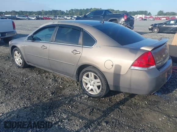 2006 Chevrolet Impala LT 3.9L with VIN 2G1WC581769375855, listed as a IAAI auction lot 43180284 with 163,300 mi miles and . Bid and sale history available at DreamBid. Image 3.