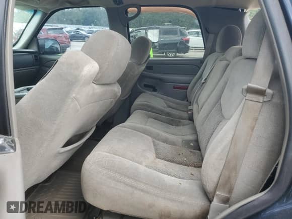 2004 Chevrolet Tahoe LS z VIN 1GNEC13V24R299221, wystawiony jako Copart lot #81276245 z przebiegiem 240 153 mil mil oraz Szkoda całkowita • Salvage title. Historia ofert i sprzedaży dostępna na DreamBid. Obrazek 11.