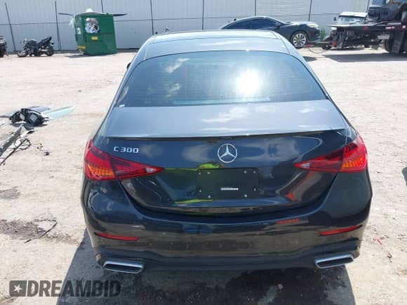 2023 Mercedes-Benz C 300 z VIN W1KAF4GB1PR095505, wystawiony jako IAAI lot #42676727 z przebiegiem 49 432 mil mil oraz . Historia ofert i sprzedaży dostępna na DreamBid. Obrazek 17.