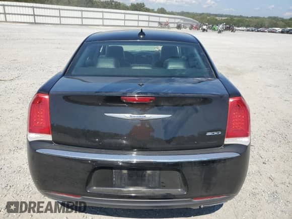 2019 Chrysler 300 Limited с VIN 2C3CCAEG2KH536256, выставлен на аукционе Copart как лот 81565525 с пробегом Не указан миль и Списание • Salvage title. История ставок и продаж доступна на DreamBid. Изображение 6.