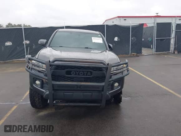 2016 Toyota Tacoma SR5 с VIN 3TMAZ5CN2GM016383, выставлен на аукционе IAAI как лот 41510433 с пробегом 148 201 миль миль и . История ставок и продаж доступна на DreamBid. Изображение 12.