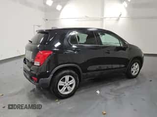 2021 Chevrolet Trax LS z VIN KL7CJNSM2MB366704, wystawiony jako Copart lot #89475485 z przebiegiem 84 670 mil mil oraz Czysty tytuł • Clean title. Historia ofert i sprzedaży dostępna na DreamBid. Obrazek 3.