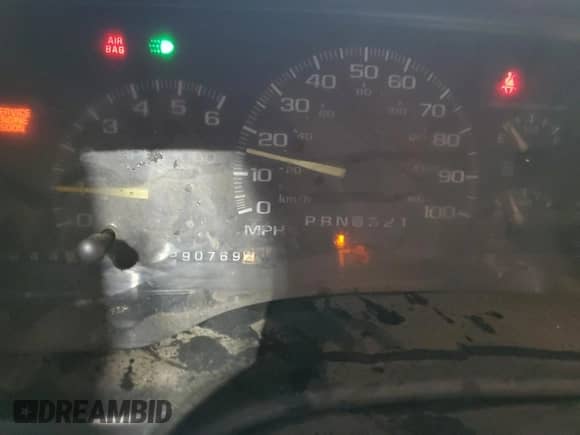 1998 GMC Sierra 1500 z VIN 1GTEC19W2WE548846, wystawiony jako Copart lot #44372455 z przebiegiem 290 769 mil mil oraz Szkoda całkowita • Salvage title. Historia ofert i sprzedaży dostępna na DreamBid. Obrazek 9.