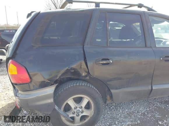 2004 Hyundai Santa Fe GLS с VIN KM8SC13E64U742880, выставлен на аукционе IAAI как лот 41764097 с пробегом 126 559 миль миль и . История ставок и продаж доступна на DreamBid. Изображение 6.