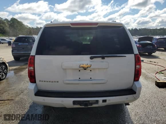 2008 Chevrolet Suburban LTZ with VIN 1GNFK16Y68R279024, listed as a Copart auction lot 72581004 with 109,305 mi miles and Salvage title. Bid and sale history available at DreamBid. Image 6.