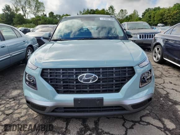2025 Hyundai Venue SE с VIN KMHRB8A33SU359293, выставлен на аукционе Copart как лот 71447155 с пробегом 4 013 миль миль и Списание • Salvage title. История ставок и продаж доступна на DreamBid. Изображение 5.