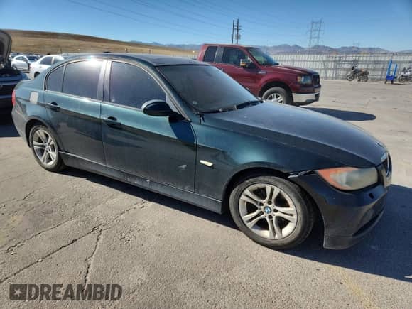 2008 BMW 3 Series 328i с VIN WBAVA37548NL46716, выставлен на аукционе Copart как лот 90729235 с пробегом 212 639 миль миль и Чистый • Clean title. История ставок и продаж доступна на DreamBid. Изображение 4.