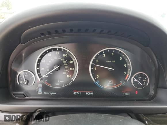 2015 BMW 5 Series 550i с VIN WBAKN9C55FD682331, выставлен на аукционе Copart как лот 47356725 с пробегом 80 741 миль миль и Списание • Salvage title. История ставок и продаж доступна на DreamBid. Изображение 9.