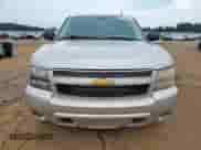 2007 Chevrolet Suburban LT z VIN 3GNFC16017G298912, wystawiony jako Copart lot #69763255 z przebiegiem 269 904 mil mil oraz Szkoda całkowita • Salvage title. Historia ofert i sprzedaży dostępna na DreamBid. Obrazek 5.