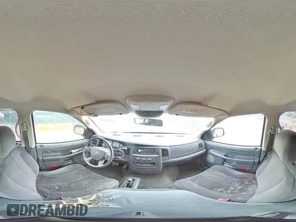 2005 Dodge 1500 SLT z VIN 1D7HU18D45J594975, wystawiony jako Copart lot #66891375 z przebiegiem 298 073 mil mil oraz Szkoda całkowita • Salvage title. Historia ofert i sprzedaży dostępna na DreamBid. Obrazek 14.