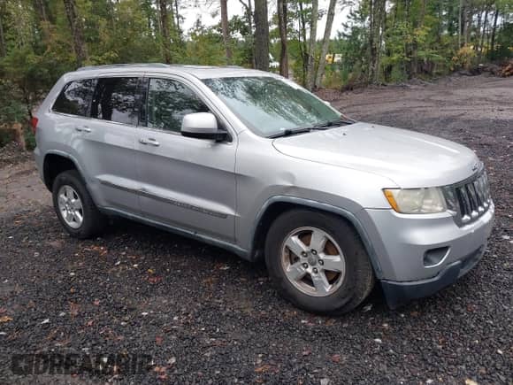 2011 Jeep Grand Cherokee Laredo с VIN 1J4RR4GG4BC561885, выставлен на аукционе IAAI как лот 43443936 с пробегом 143 575 миль миль и . История ставок и продаж доступна на DreamBid. Изображение 1.