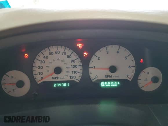 2007 Dodge Caravan SXT z VIN 1D4GP45R47B161106, wystawiony jako Copart lot #69018935 z przebiegiem 279 781 mil mil oraz Szkoda całkowita • Salvage title. Historia ofert i sprzedaży dostępna na DreamBid. Obrazek 9.